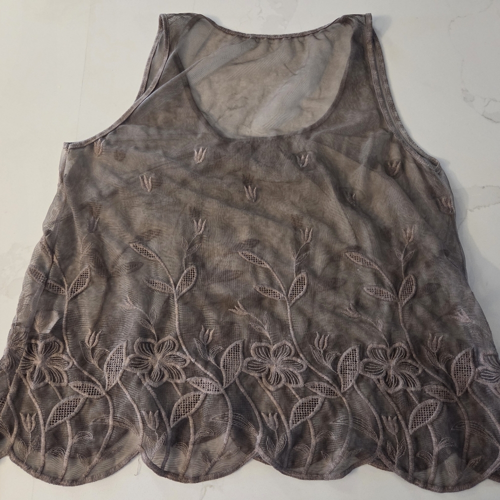 Made In Italy Sheer Floral Embroidered Gorgeous Taupe Tank Top - Picture 4 of 4